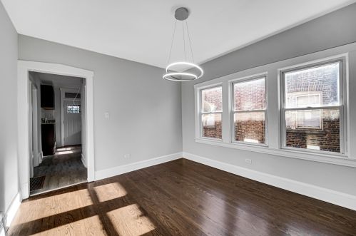 111 11 Ave, Broadview IL 60153-1959 exterior