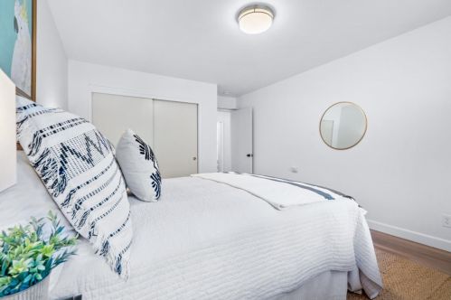 427 Riverview Ave, Capitola CA 95010-2757 exterior