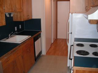 2014 Bertona St, Seattle WA  98199-2357 exterior