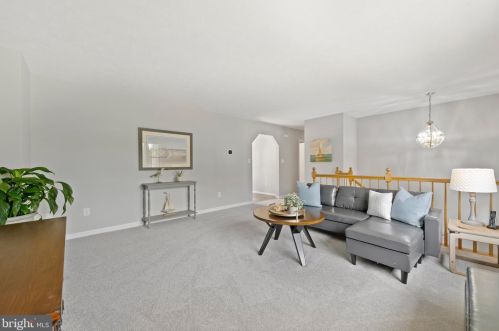 801 White Marsh Ct, Huntingtown MD 20639-2802 exterior