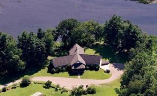 25375 Dutch Settlement St, Dowagiac, MI 49047-9401