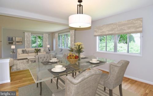 2879 Glenora Ln, Rockville MD 20850-3055 exterior