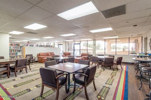 6350 Sawgrass Dr, Chandler AZ 85249-4352 exterior