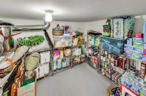 4316 Moody Ave, Chicago IL 60638-3545 exterior