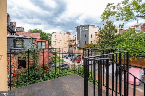 1429 Q St, Washington DC 20009-3808 exterior