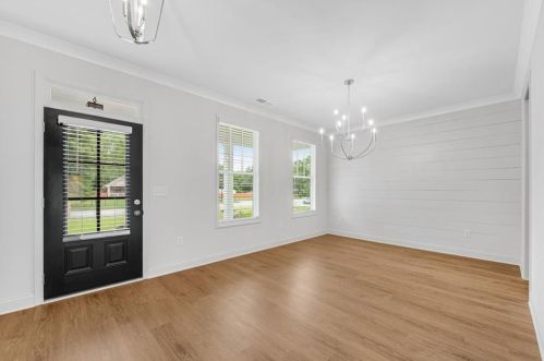 4268 Floyd Rd, Austell GA 30106-1517 exterior