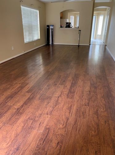 8147 Canterbury Lake Blvd, Tampa FL  33619-6681 exterior