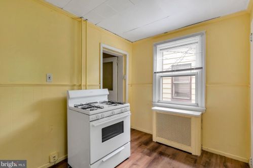 2230 69 St, Philadelphia PA 19142-1828 exterior