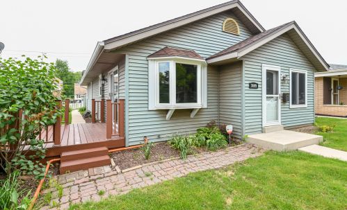 3649 34th St, Milwaukee, WI 53221-1124