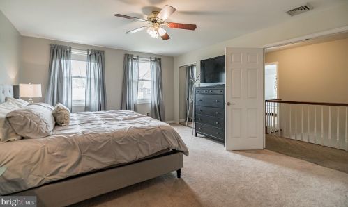 915 Standish Ave, Huntingdon Valley PA 19006-8725 exterior