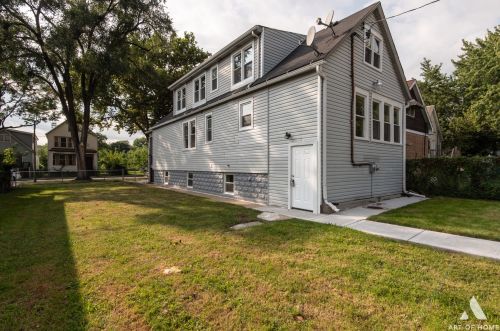 12445 Parnell Ave, Chicago IL  60628-7121 exterior