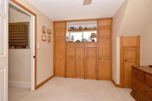 250 3 St, Elmhurst IL 60126-2460 exterior