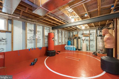 30 Hershey Dr, Pottstown PA 19465-8137 exterior