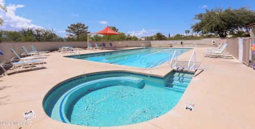 641 Paseo Del Prado, Green Valley AZ 85614-1974 exterior