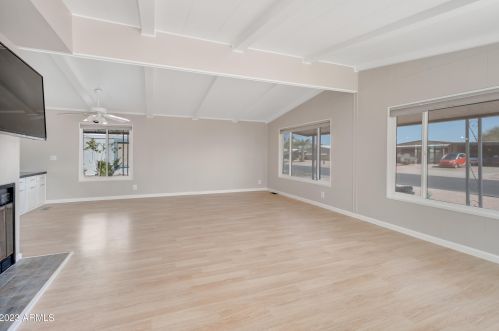 25850 Montana Ave, Chandler AZ 85248-6476 exterior