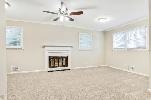 655 Lynn Cir, Atlanta GA  30311-2314 exterior