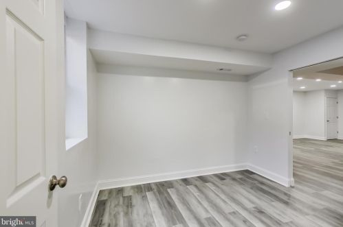 6401 Edsall Rd, Alexandria VA  22312-6411 exterior