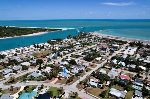 206 Fernandina St, Fort Pierce FL  34949-3534 exterior