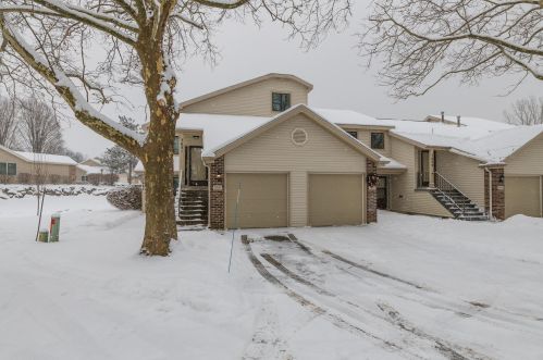 7651 Blackmar Cir, Kalamazoo MI 49024-4089 exterior