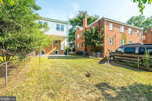 872 Bellevue St, Washington DC 20032-6002 exterior