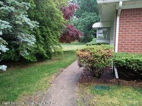 3 Snowberry Ln, Lakehurst, NJ 08759-3086