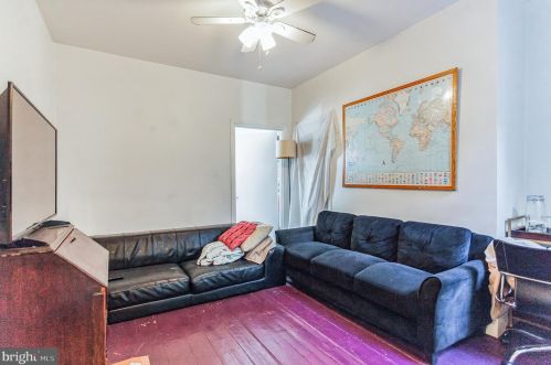 814 9 St, Philadelphia PA 19148-3701 exterior