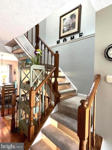 8124 Brightridge Ct, Ellicott MD 21043-6988 exterior