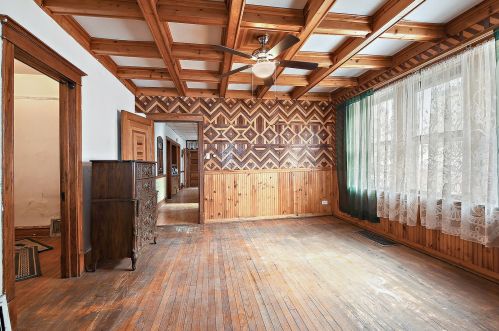 4403 Sacramento, Chicago IL 60625-3856 exterior