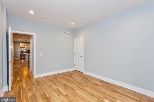 1500 26 St, Philadelphia PA 19121-4602 exterior