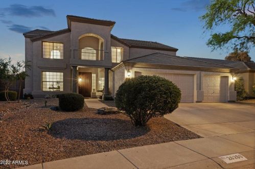 26260 46th St, Phoenix, AZ 85050-8510