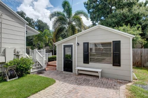 108 Lincoln Ave, Tampa FL  33609-3045 exterior