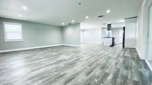 7810 57 St, Tampa FL 33619-3711 exterior