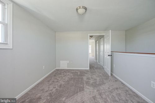 2576 Cedar St, Philadelphia PA 19134-4449 exterior