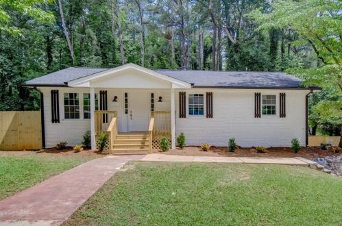 4393 Creek Valley Ct, Atlanta GA  30331-6515 exterior