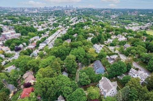 114 Franklin St, Newton MA 02458-2415 exterior