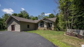 5980 Helm Rd, Duluth, MN 55811-9645