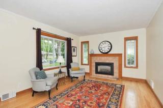 136 19th Ave, Hopkins, MN 55343-6920