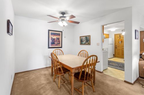 4246 Ridgewood Ln, Milwaukee WI 53221-1094 exterior