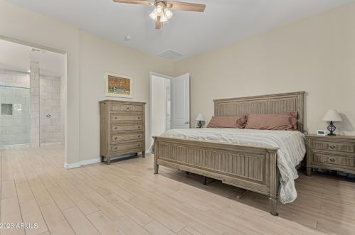 8607 16 Dr, Phoenix AZ 85007-4402 exterior