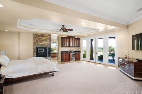 39625 Calle Cabernet, Temecula CA 92591-4005 exterior