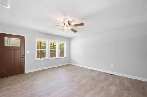 4739 Newton Dr, Gainesville GA 30506-2650 exterior