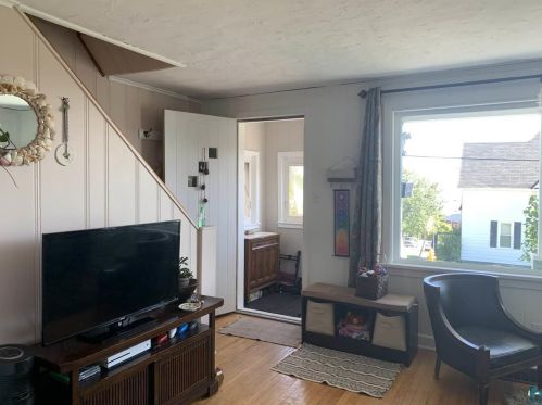 31 8 St, Duluth MN 55805-1344 exterior