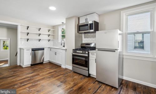 14 Evans Ave, Trenton NJ 08638-4209 exterior