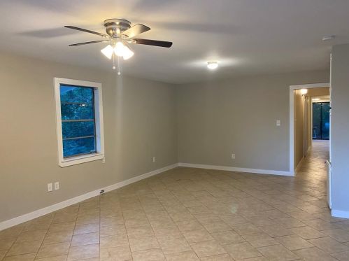 620 Main St, Denison TX  75020-3210 exterior