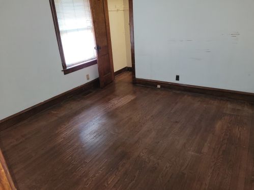 1449 Parkside Ave, Chicago IL 60651-1154 exterior