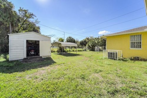 2503 21st Ave, Tampa FL 33605-2302 exterior