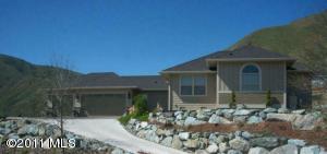 786 Queens Ct, Wenatchee WA  exterior