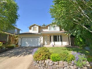 9944 Leonard St, Portland OR  97203-3226 exterior