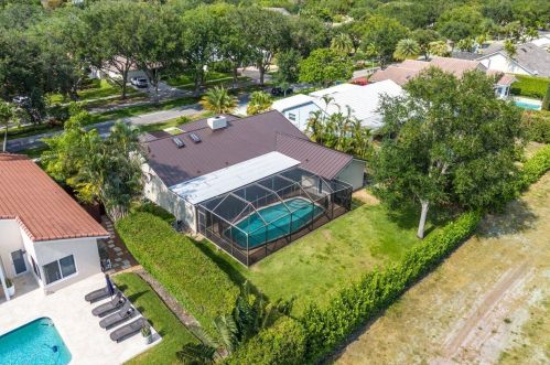 2632 41 St, Boca Raton FL 33434-2515 exterior