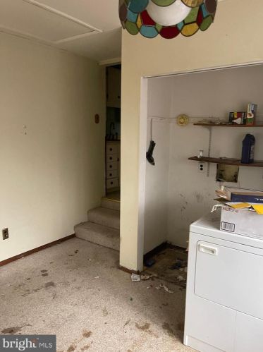 106 Cherokee Dr, Browns Mills NJ  08015-6251 exterior